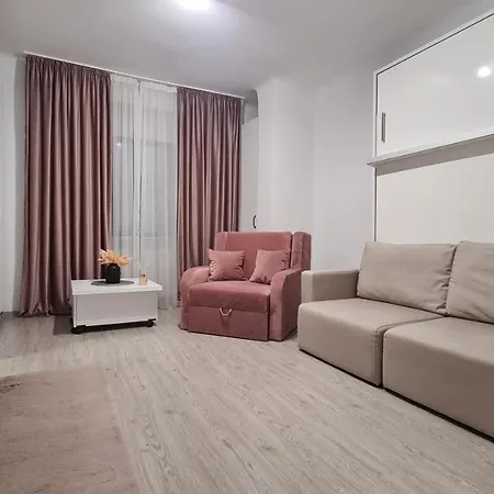 Cosy And Stylish Apartment